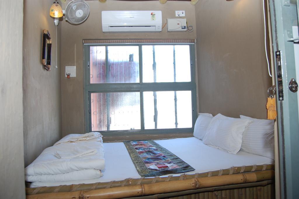 Shri Guest House Varanasi Zimmer foto