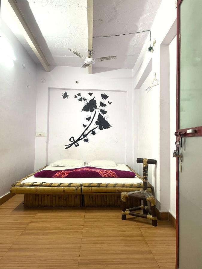 Shri Guest House Varanasi Exterior foto